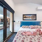 Graefin Villa *